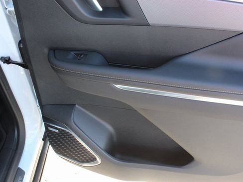 New 2026 Buick Enclave Sport Touring w/ Power Package image 28