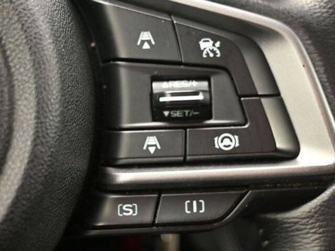 Used 2020 Subaru Forester Premium image 27