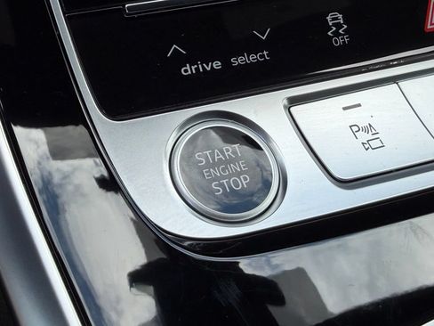 Certified 2026 Audi Q8 Premium Plus AWD/4WD image 32