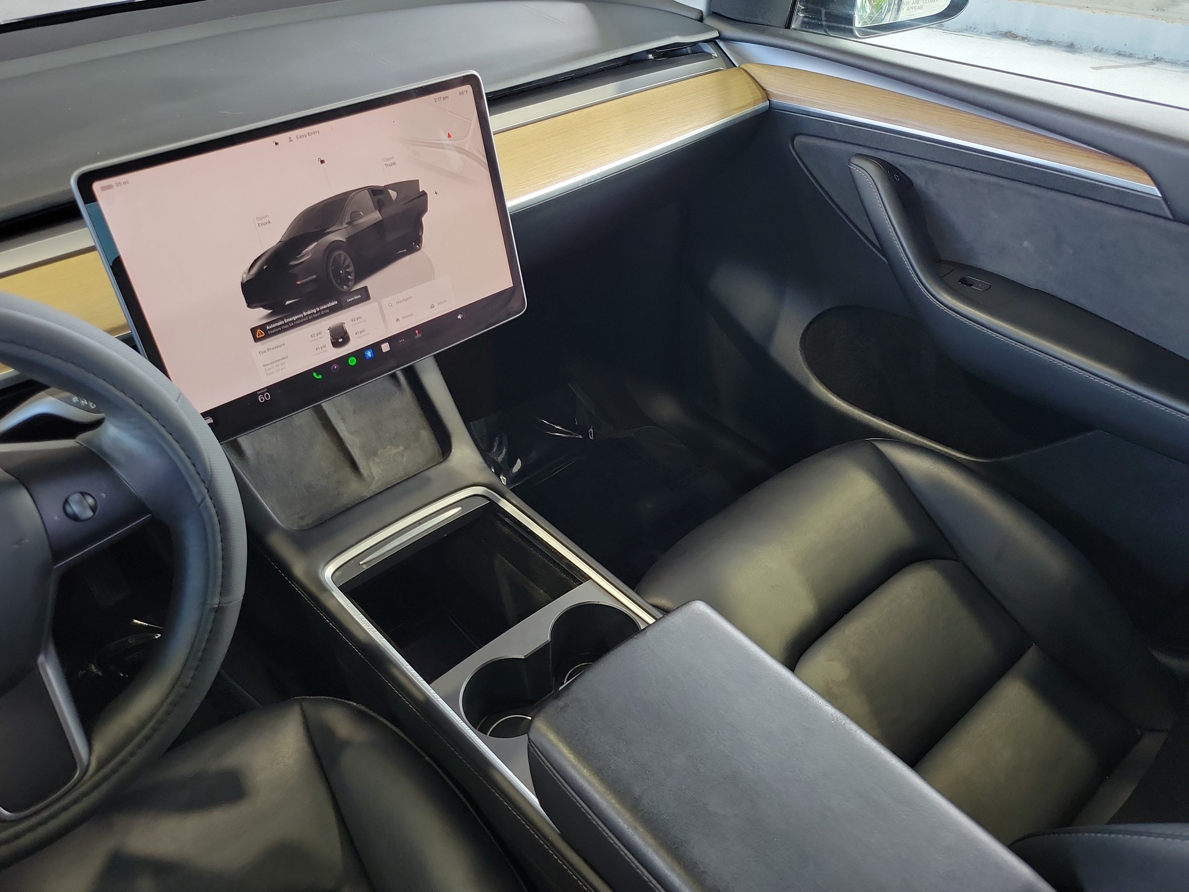 Used 2023 Tesla Model Y Long Range AWD/4WD image 26