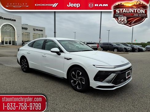Used 2024 Hyundai Sonata SEL FWD image 1