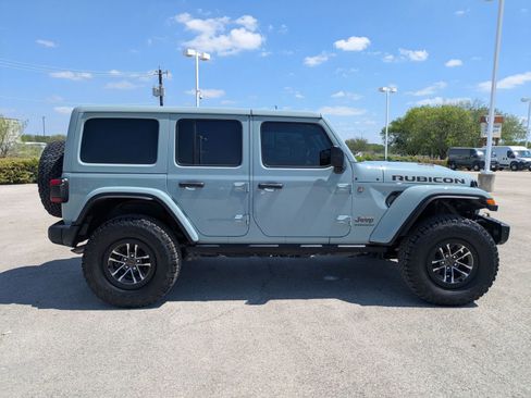 Used 2024 Jeep Wrangler Unlimited Rubicon 392 AWD/4WD image 6