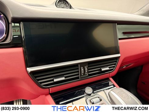 Used 2023 Porsche Cayenne GTS image 53