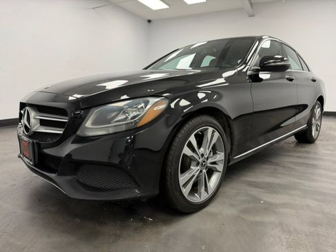 Used 2018 Mercedes-Benz C 300 C 300 4MATIC Sedan w/ Premium Package image 4