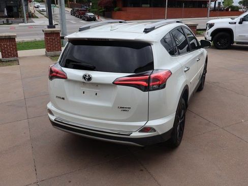 Used 2018 Toyota RAV4 Limited w/ Advanced Technology Package AWD/4WD image 6