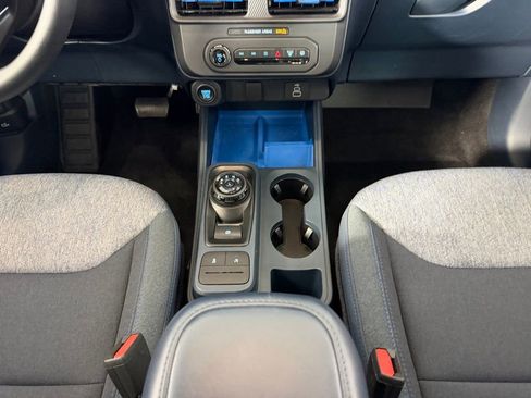 Used 2025 Ford Maverick XLT w/ Equipment Group 302A AWD/4WD image 19