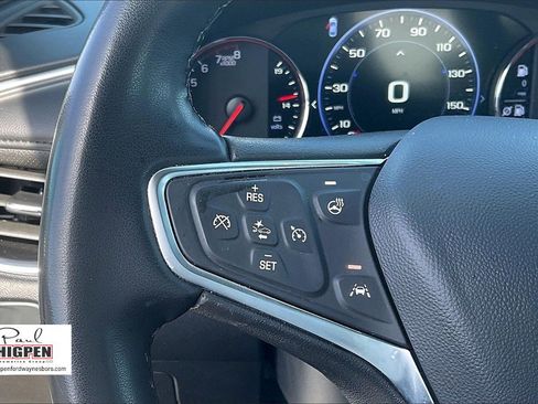 Used 2024 Chevrolet Malibu LT image 17