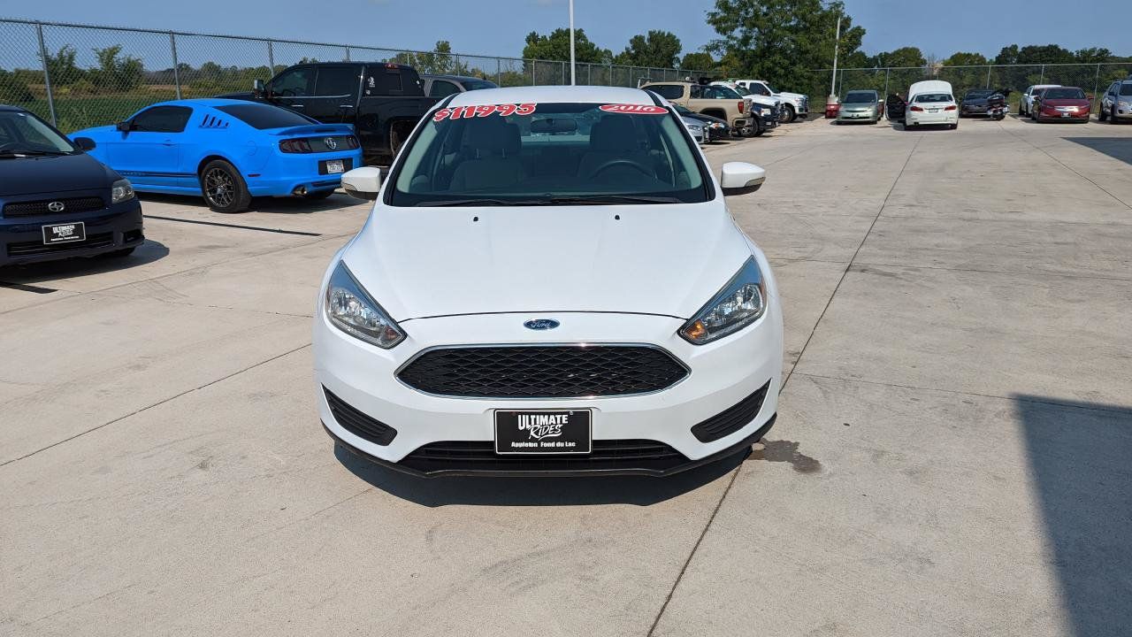 Used 2016 Ford Focus SE FWD image 9