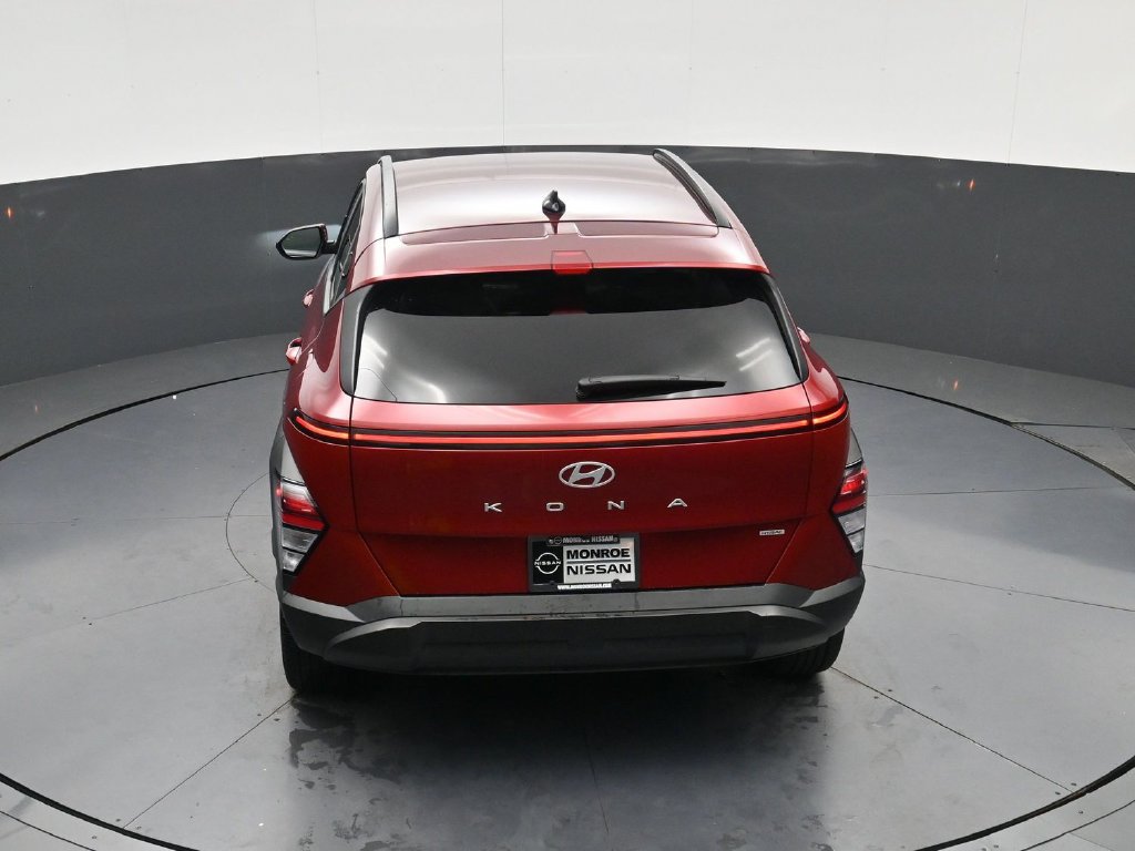Used 2025 Hyundai Kona SEL AWD/4WD image 33