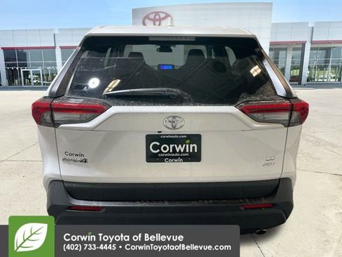 New 2025 Toyota RAV4 LE image 7