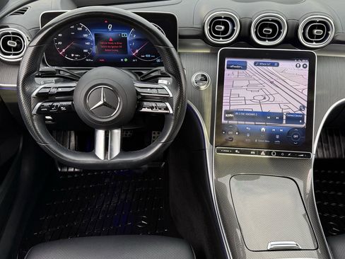 Used 2022 Mercedes-Benz C 300 Sedan image 11