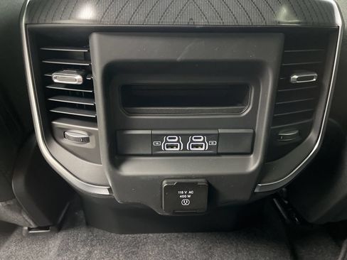 New 2026 RAM 1500 Big Horn AWD/4WD image 24