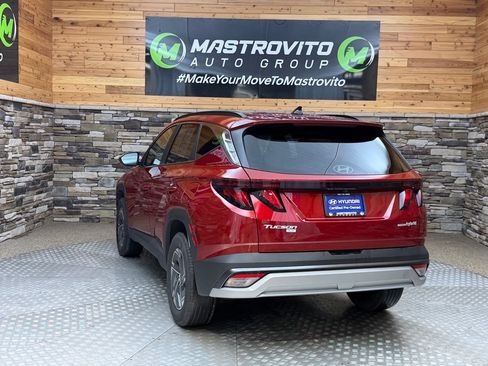 Used 2025 Hyundai Tucson Blue AWD/4WD image 22