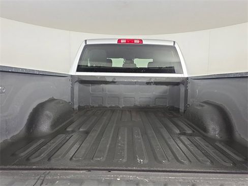 Used 2017 RAM 2500 Tradesman w/ Popular Equipment Group image 9