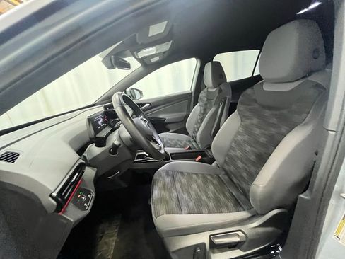 Certified 2022 Volkswagen ID.4 Pro image 10