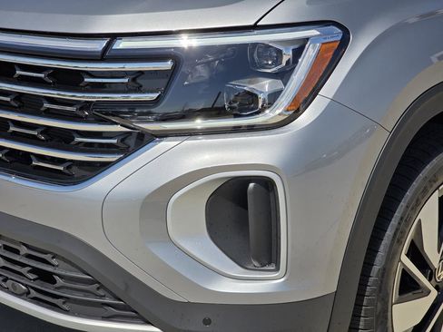 New 2026 Volkswagen Atlas SEL image 6