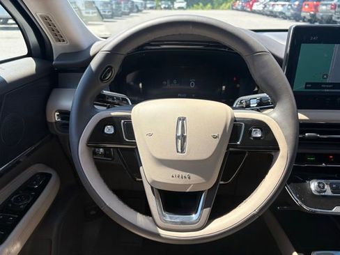 Used 2024 Lincoln Corsair FWD image 14