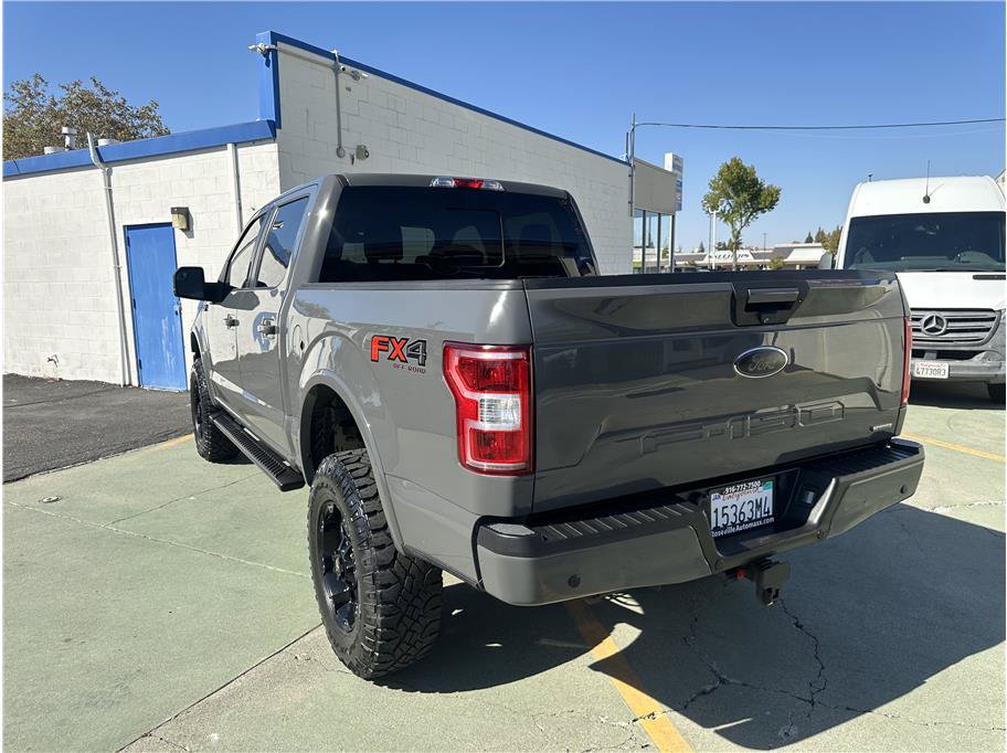 Used 2018 Ford F150 XLT w/ Equipment Group 302A Luxury AWD/4WD image 11