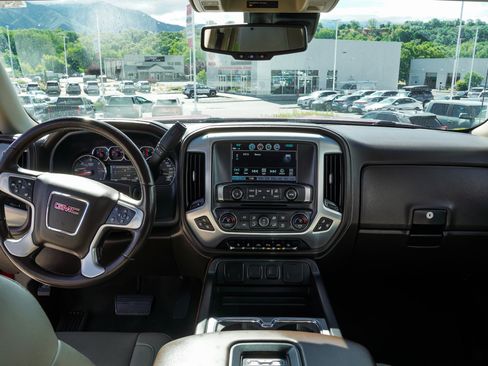 Used 2018 GMC Sierra 1500 SLT AWD/4WD image 31
