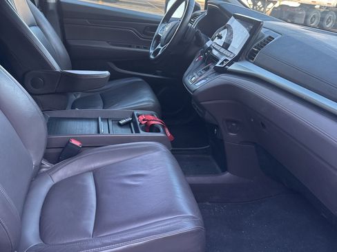 Used 2018 Honda Odyssey EX-L image 13