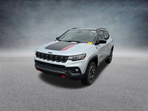 New 2026 Jeep Compass Trailhawk image 7