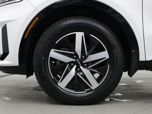 Used 2022 Kia Sorento SX AWD/4WD image 11