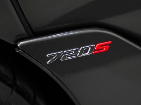 Used 2019 McLaren 720S Performance image 19