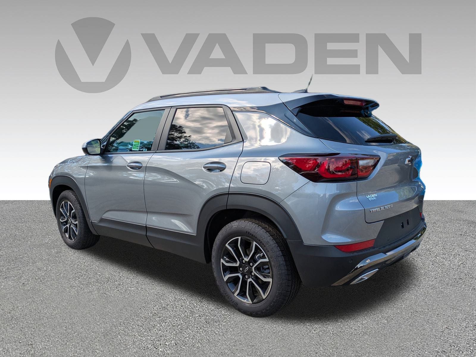 New 2025 Chevrolet TrailBlazer ACTIV w/ Convenience Package FWD image 24
