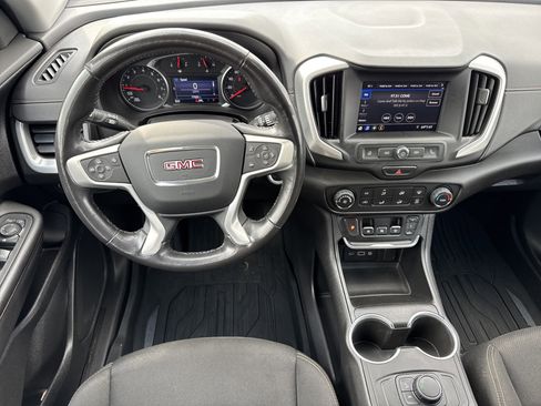 Used 2020 GMC Terrain SLE image 18
