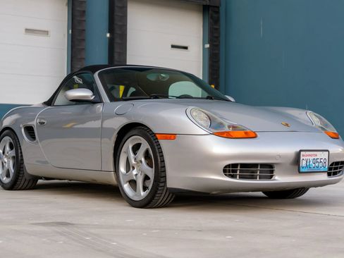 Used 1999 Porsche Boxster RWD image 93