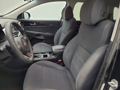 Used 2017 Kia Sorento LX image 17