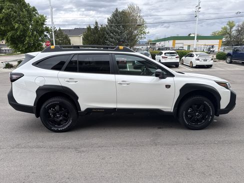 Used 2025 Subaru Outback Wilderness image 7