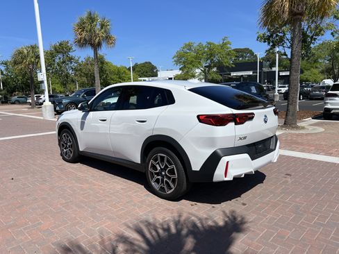 Used 2025 BMW X2 xDrive28i image 8