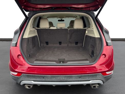 Used 2019 Lincoln MKC Premiere image 24