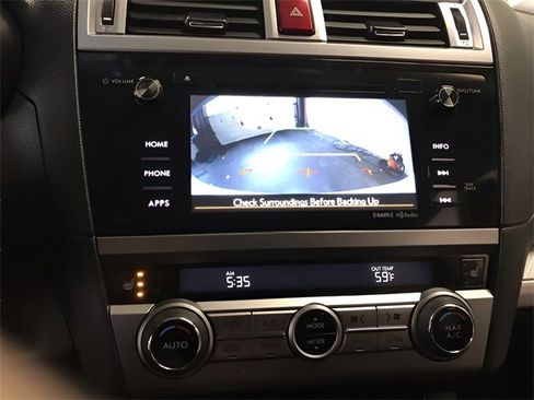 Used 2016 Subaru Outback 2.5i Premium image 21