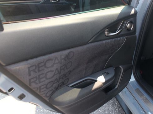 Used 2019 Honda Civic Type R image 37