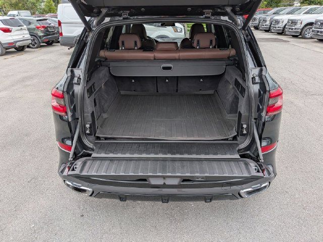 Used 2019 BMW X5 xDrive40i w/ M Sport Package AWD/4WD image 20