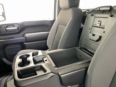 Used 2024 Chevrolet Silverado 2500 W/T w/ WT Convenience Package image 25