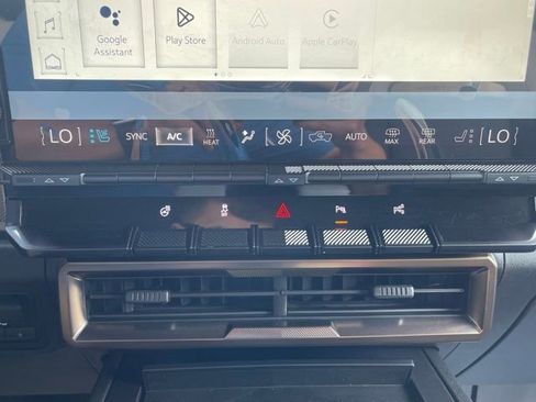 New 2024 GMC Hummer EV 3X image 13