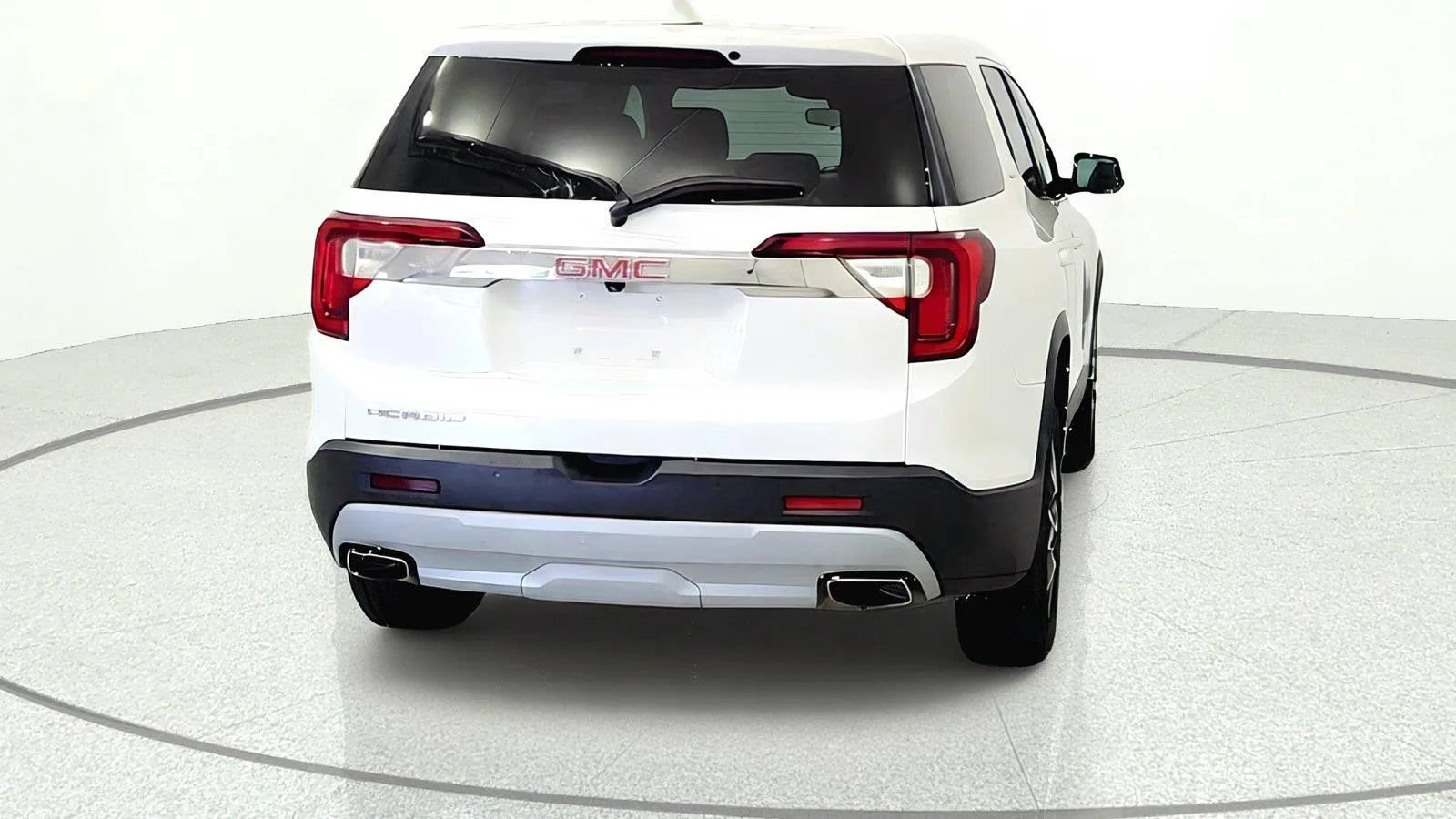 Used 2022 GMC Acadia SLE FWD image 5