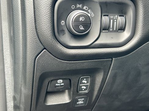 New 2026 RAM 1500 Laramie w/ Night Edition image 15