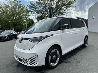 New 2025 Volkswagen ID. Buzz Pro S