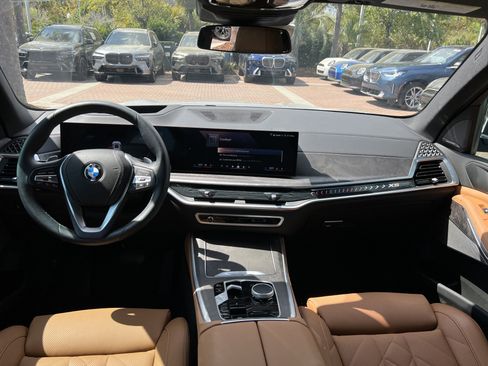 Certified 2024 BMW X5 xDrive40i w/ Premium Package image 29