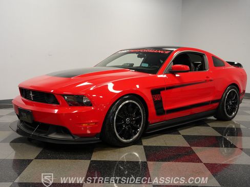 Used 2012 Ford Mustang Boss 302 w/ Boss 302 Accessory Pkg RWD image 6
