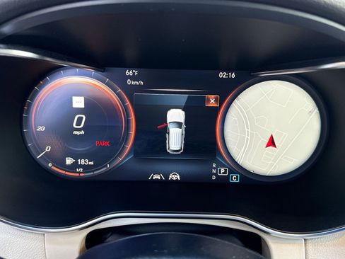 Used 2022 Mercedes-Benz GLC 300 4MATIC image 17