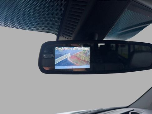 Used 2021 Mercedes-Benz Sprinter 2500 image 16