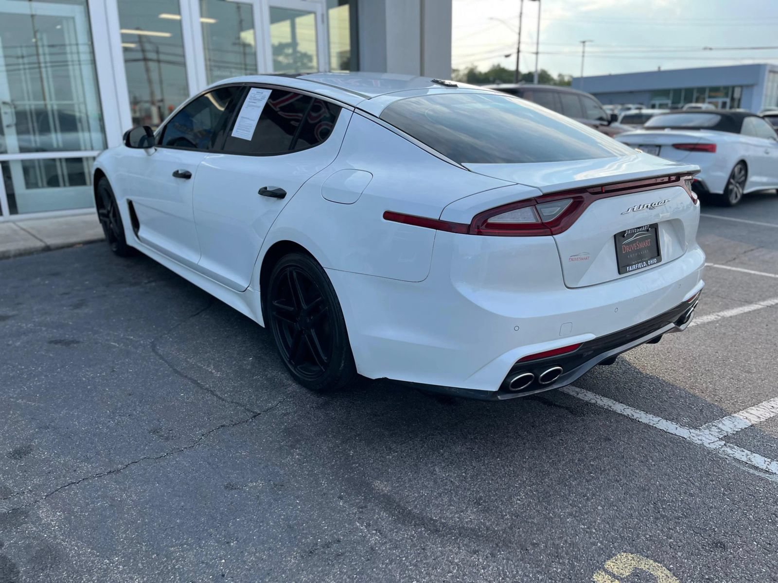 Used 2018 Kia Stinger Premium RWD image 10