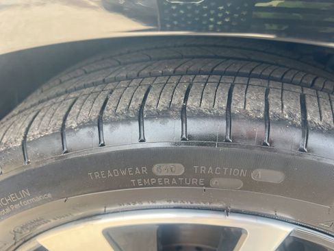 Certified 2023 Nissan Sentra SV w/ SV Premium Package image 42