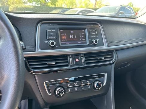 Used 2016 Kia Optima LX FWD image 20