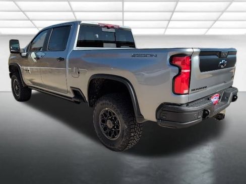 New 2026 Chevrolet Silverado 2500 ZR2 w/ ZR2 Bison Edition image 2